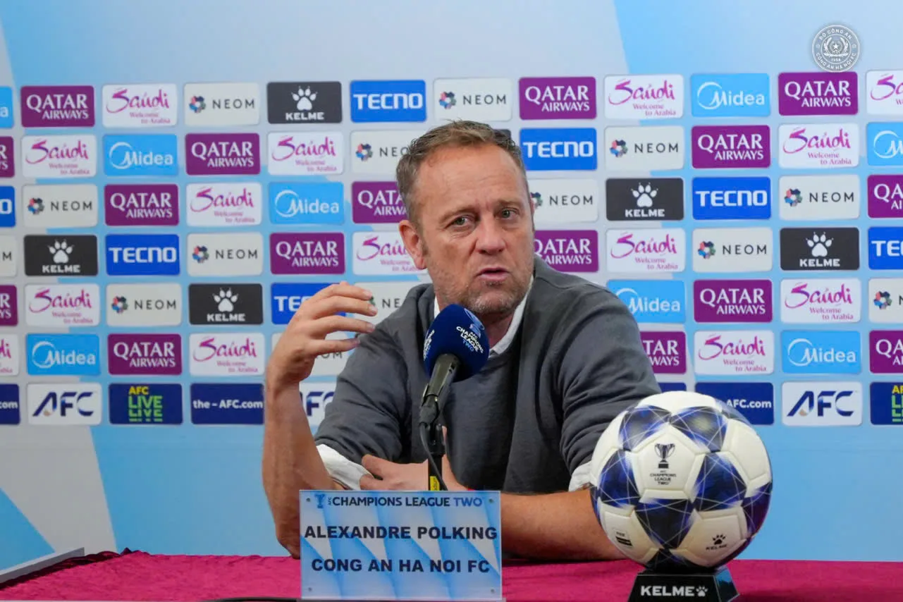 Chiến Thuật Của HLV Polking Và Hành Trình Thống Trị V.League 2026