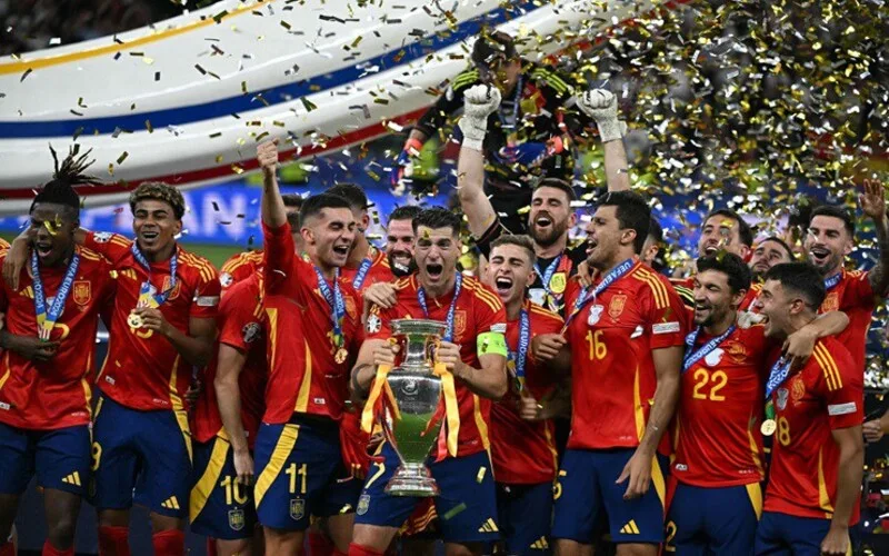 euro la giai gi top 5 doi bong vo dich euro nhieu nhat