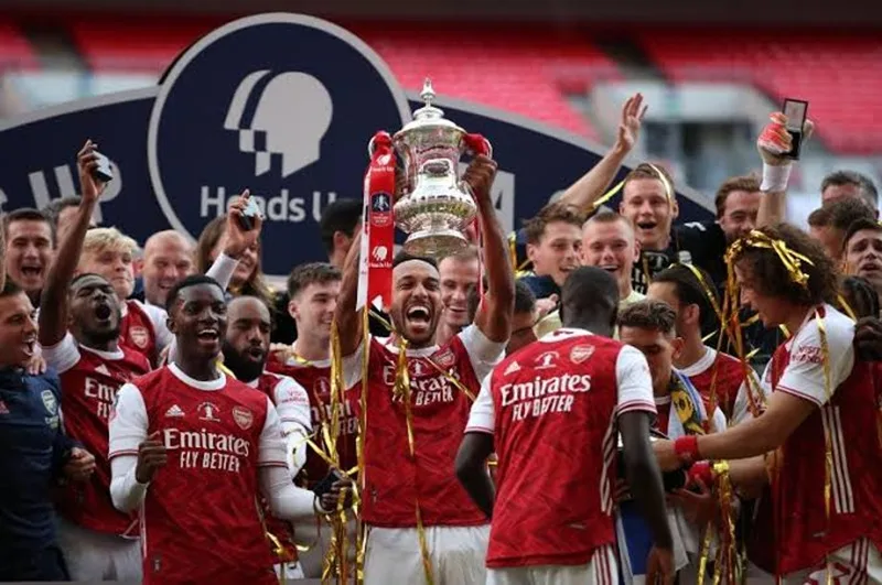 Cúp FA (FA Cup) là giải đấu bóng đá lâu đời nhất thế giới với lịch sử từ năm 1871.