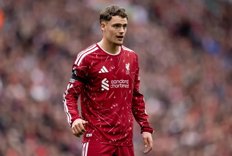 Wirtz tỏa sáng rực rỡ trong màu áo Bayer Leverkusen, góp công lớn vào chức vô địch Bundesliga lịch sử 2023–2024.